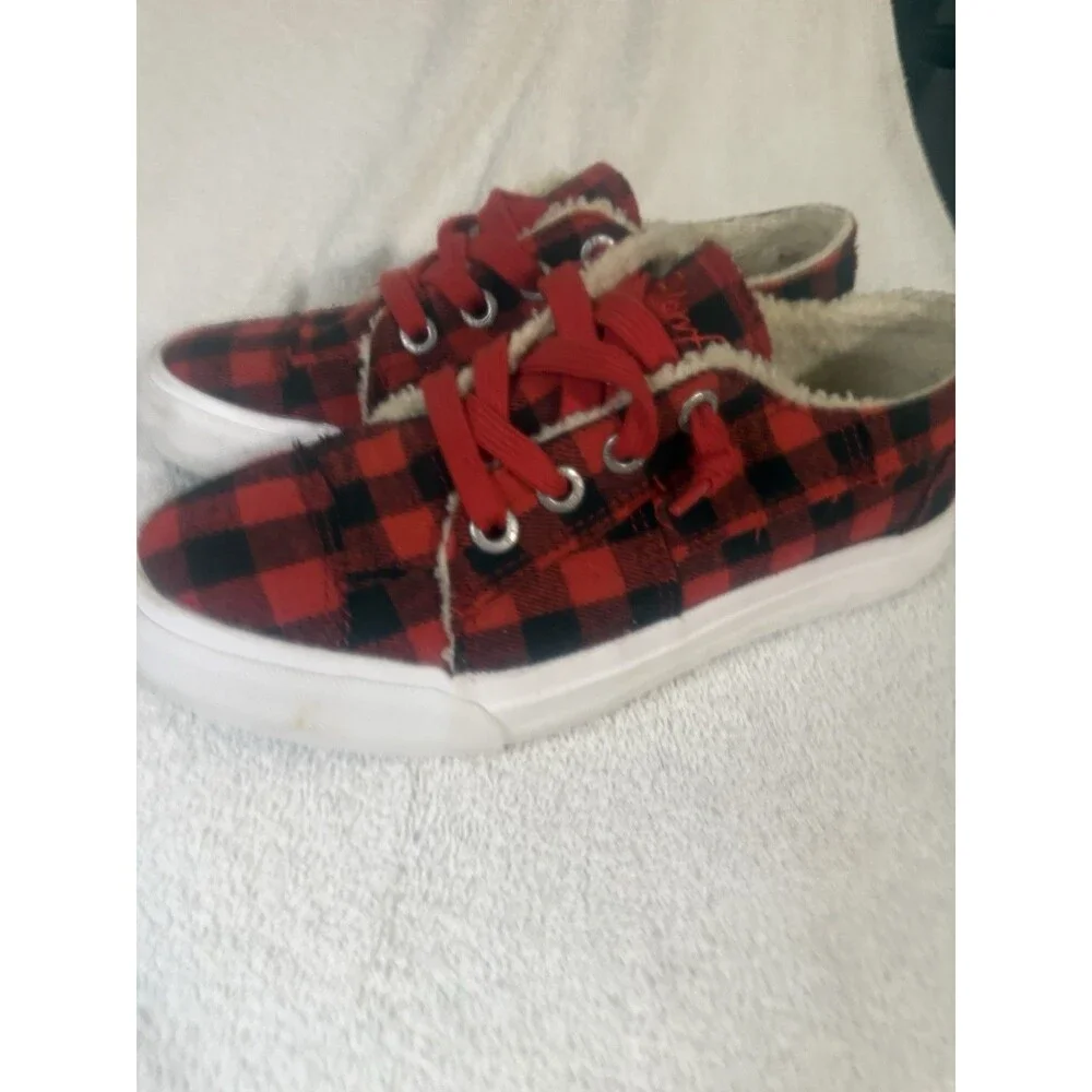 Blowfish Malibu "Maxine" Red and Black Check Plaid Sneakers Women Size 7 - Picture 6 of 10